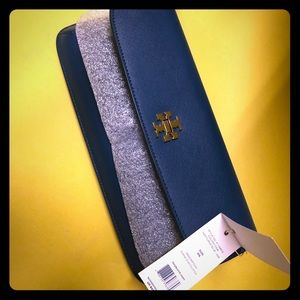 Tory Burch brand new with tags Diana slim clutch